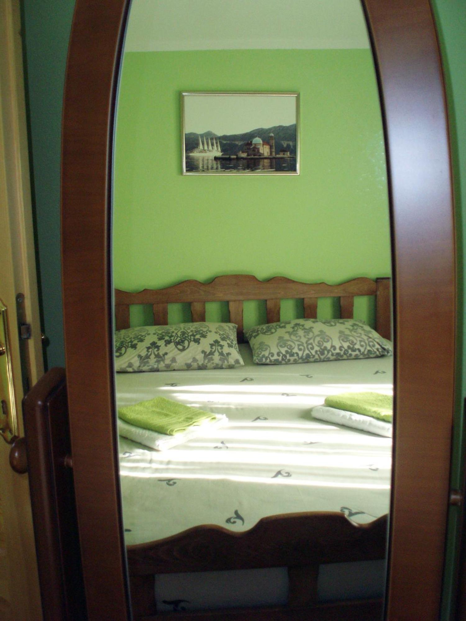 Djurovic Apartments Montenegro Kotor Extérieur photo