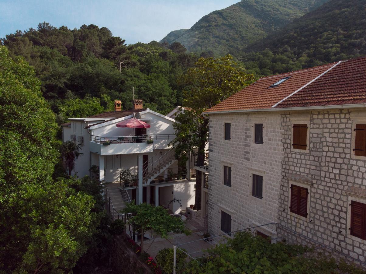 Djurovic Apartments Montenegro Kotor Extérieur photo
