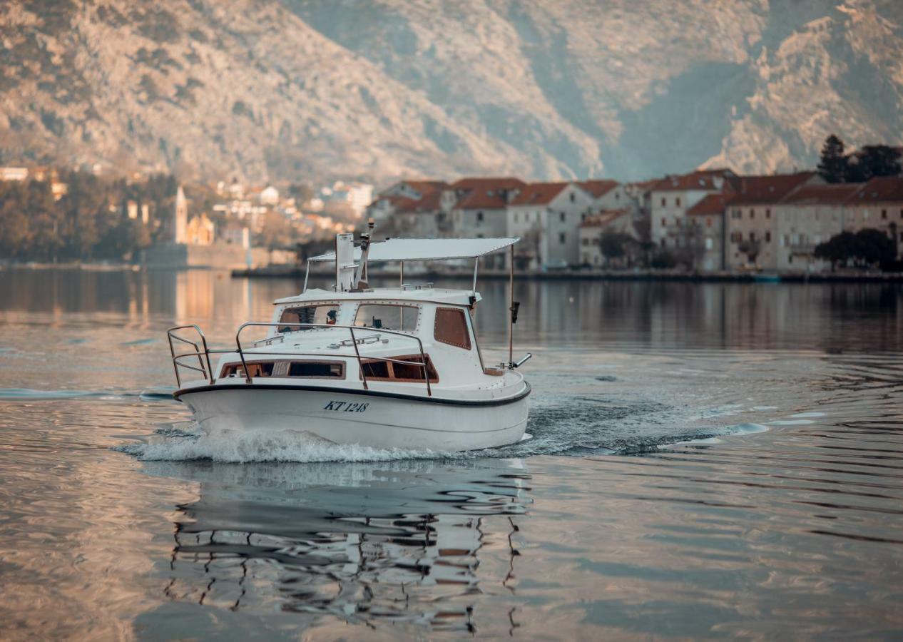 Djurovic Apartments Montenegro Kotor Extérieur photo